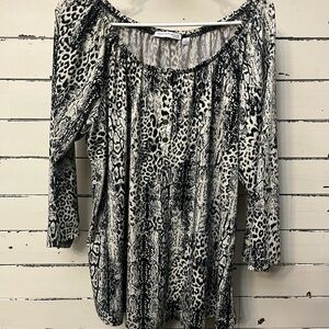 Notations Black & White Animal Print Scoop Neck Tunic woman’s size 1X